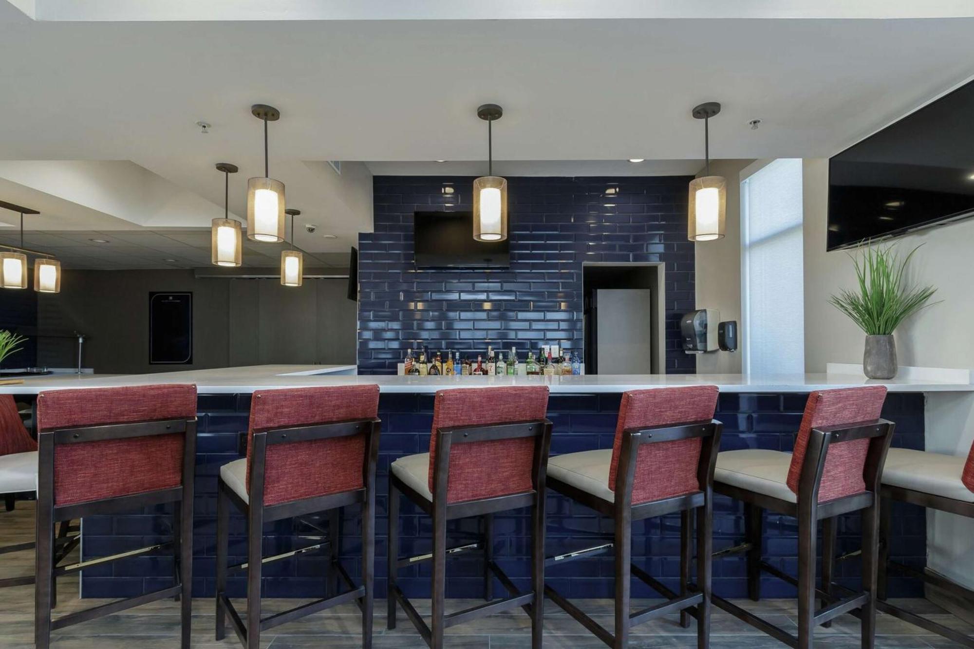 Hilton Garden Inn Elkhart Buitenkant foto