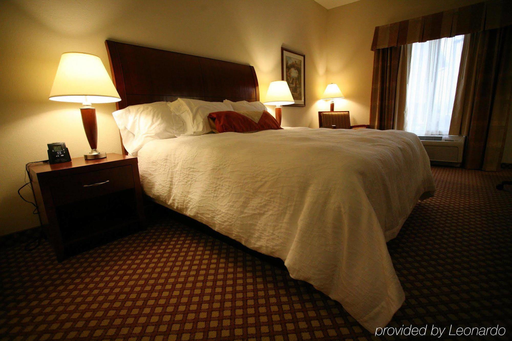 Hilton Garden Inn Elkhart Kamer foto