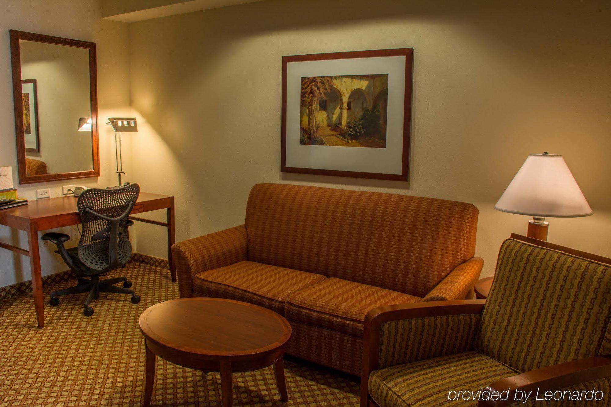 Hilton Garden Inn Elkhart Buitenkant foto
